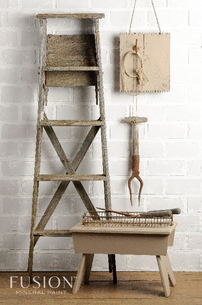 Fusion Mineral Paint | Decor coordinating with stool painted in Algonquin